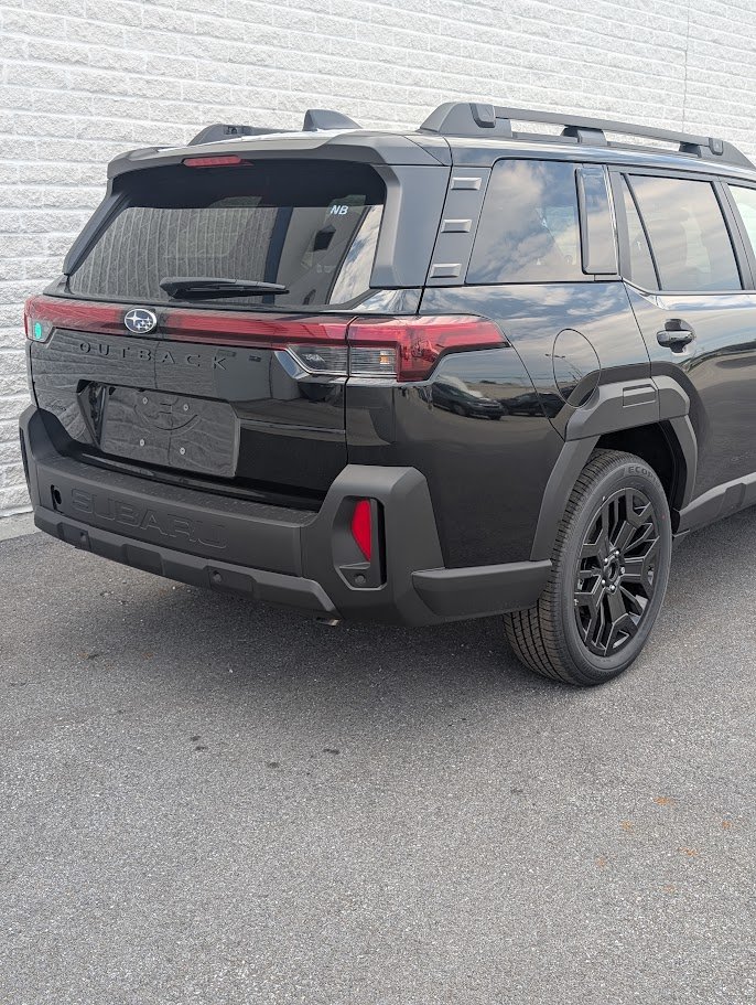 Subaru Outback Limited XT AWD 2026 Cristal noir silice Saint-Hyacinthe - photo #1