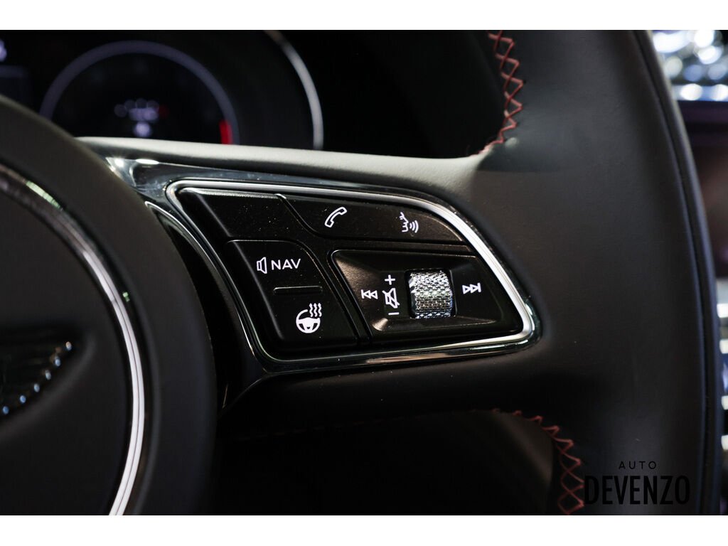 2021 Bentley Bentayga Black Saint-Eustache - photo #23