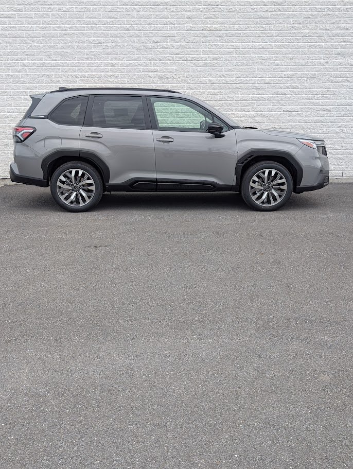 SUBARU Forester PREMIER 2026 Roche de rivière nacré Saint-Hyacinthe - photo #2