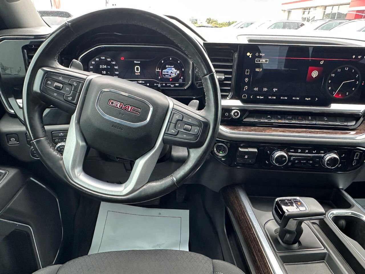 2024 GMC SIERRA K1500 ELEVATION SIERRA K1500 ELEVATION Red Matane - photo #11