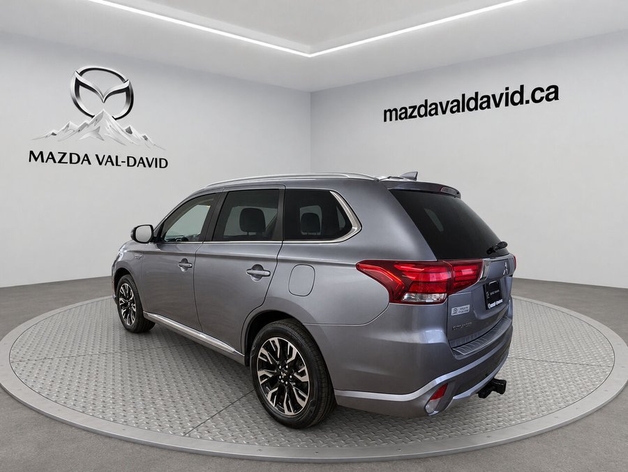2018 Mitsubishi Outlander Plug-In Hybrid GT S-AWC Grey