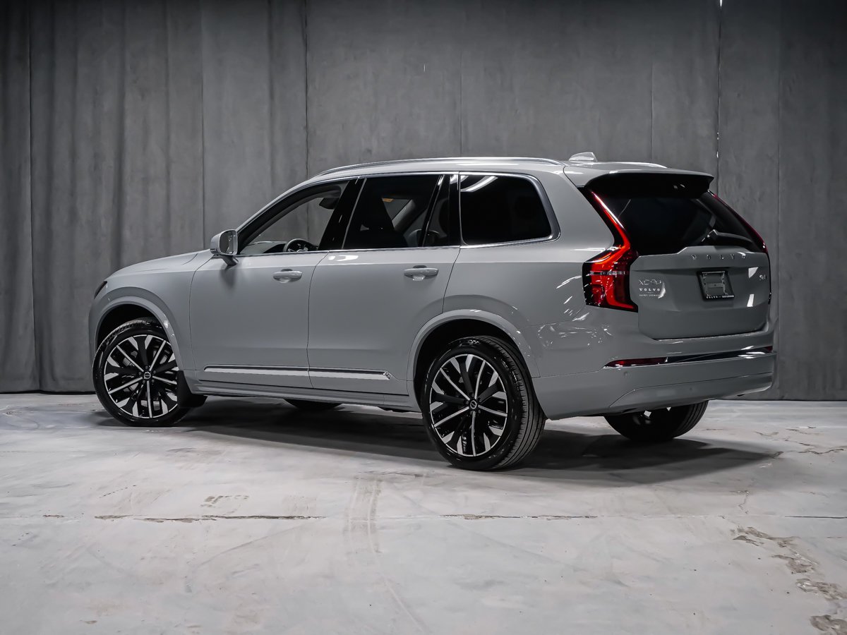 Volvo XC90 B6 ULTRA BRIGHT HARMAN KARDON AFFICH. TÊTE HAUTE 2026 Gris Montréal - photo #2