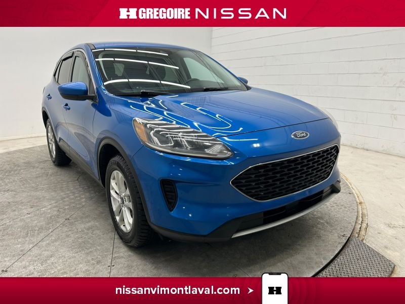 2021 Ford Escape Blue Laval - photo #0