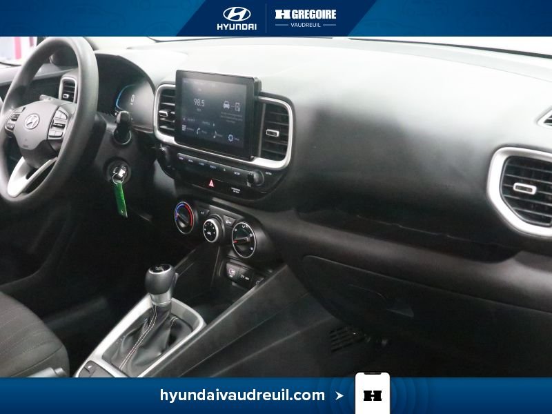 Hyundai Venue YR831 | Essential CERTIFIÉ 4.99% Sieges Chauffants Carplay 2023 Noir Laval - photo #29