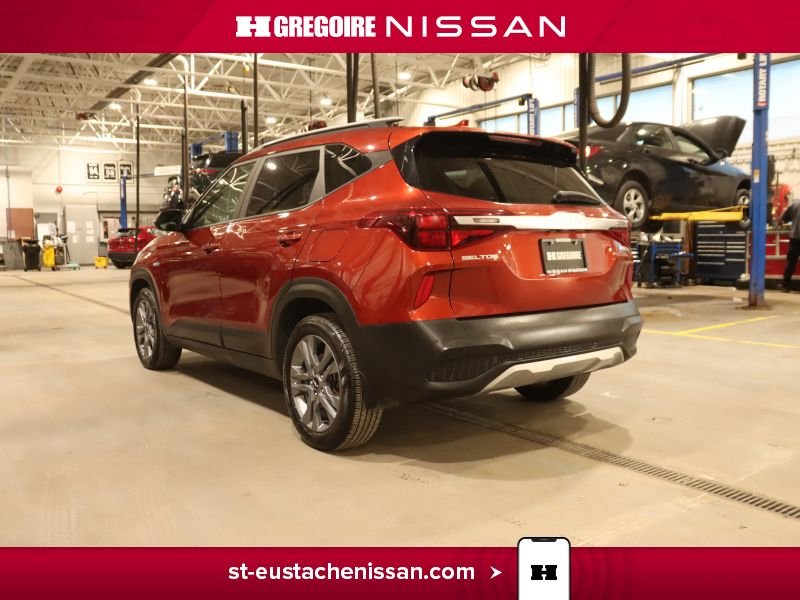 2022 Kia Seltos Red Laval - photo #19