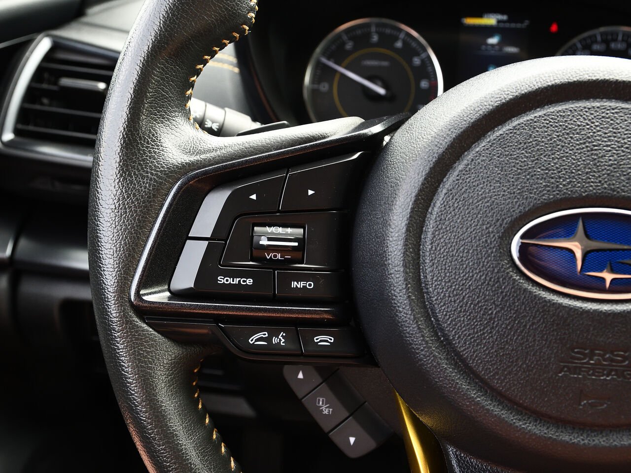 2023 Subaru Crosstrek Outdoor Yellow Saint-Hyacinthe - photo #15
