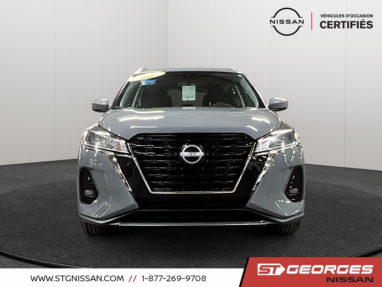 Nissan Kicks 2023 Gris Saint-Georges - photo #1