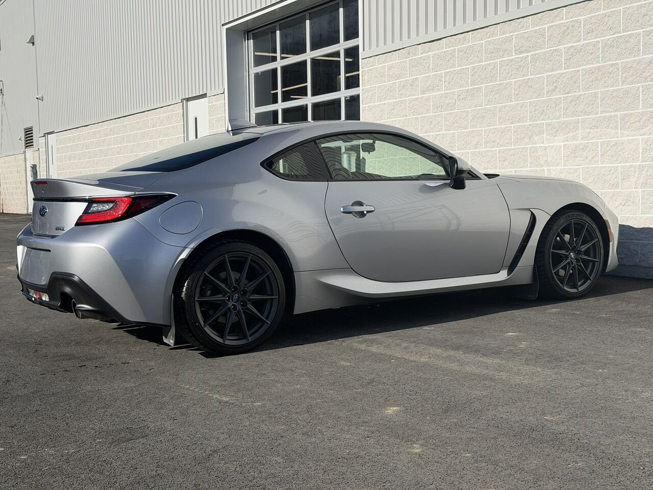 Subaru BRZ Sport-tech MANUELLE 6 VITESSES 2024 Gris Laval - photo #11