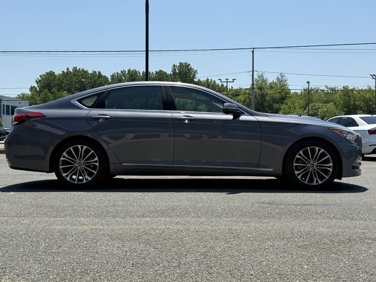 2016 Hyundai Genesis 3.8 Grey Granby - photo #8