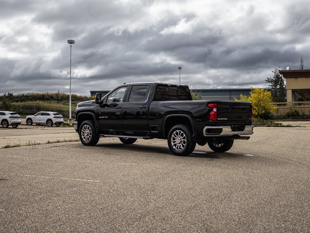 2024 Chevrolet Silverado 2500HD 4WD Crew Cab 159 LT Black Sherwood Park - photo #9