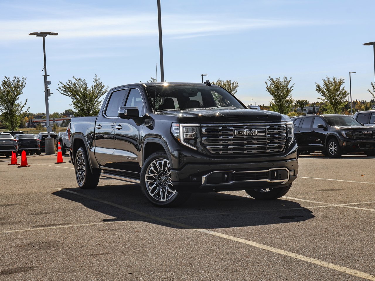 2025 GMC Sierra 1500 4WD Crew Cab 147 Denali Ultimate Black Sherwood Park - photo #1