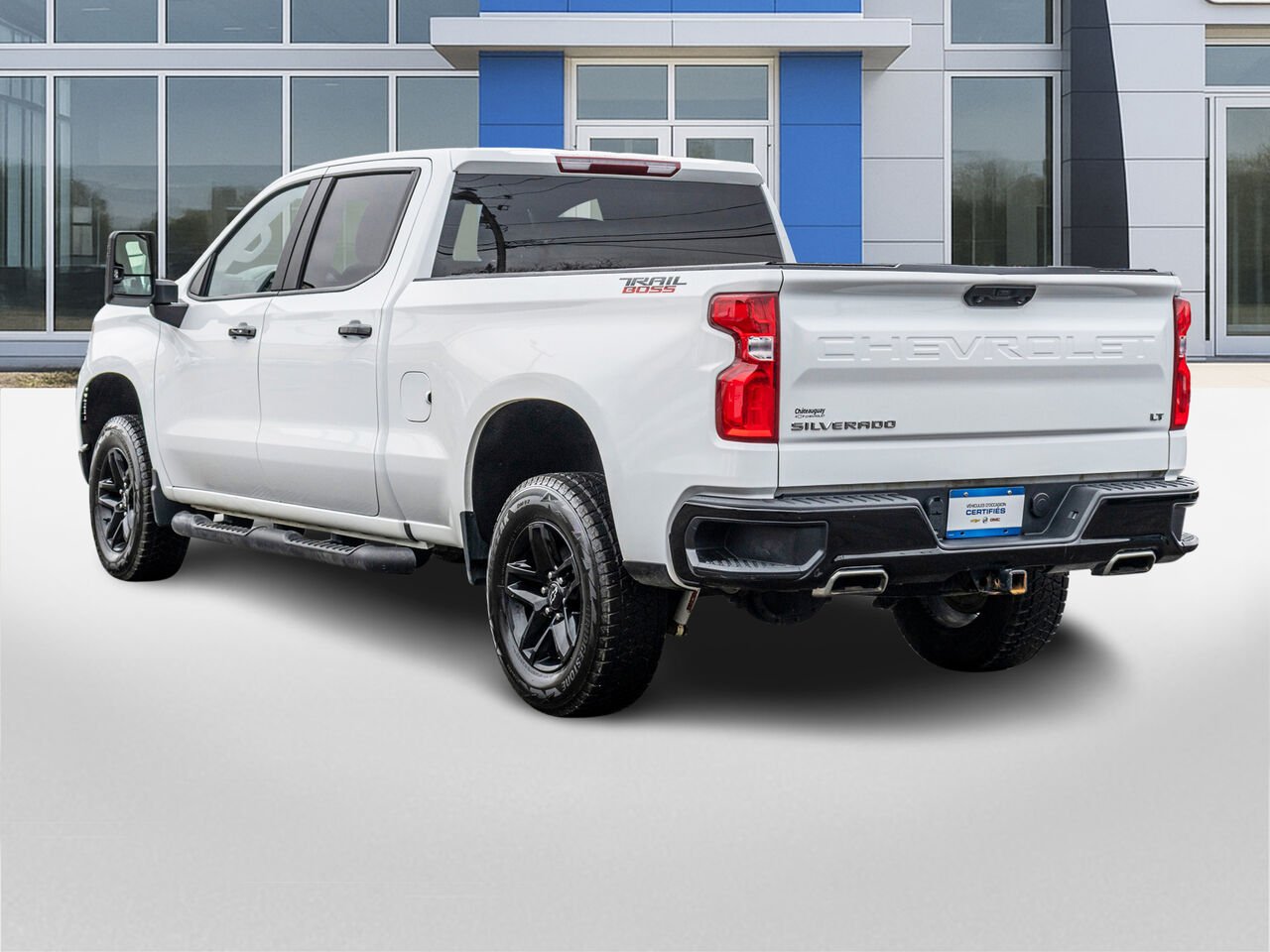 Chevrolet Silverado 1500 LT Trail Boss cabine multiplace 2024 Blanc Châteauguay - photo #3