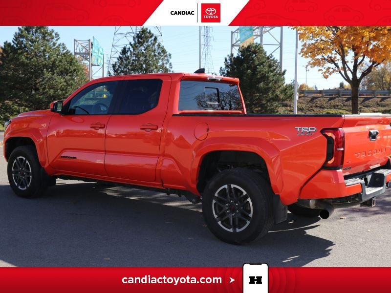 2024 Toyota Tacoma Orange Blainville - photo #7