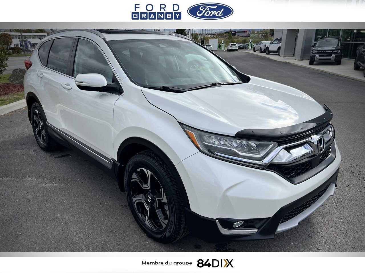 2017 Honda CR-V Touring White Granby - photo #1