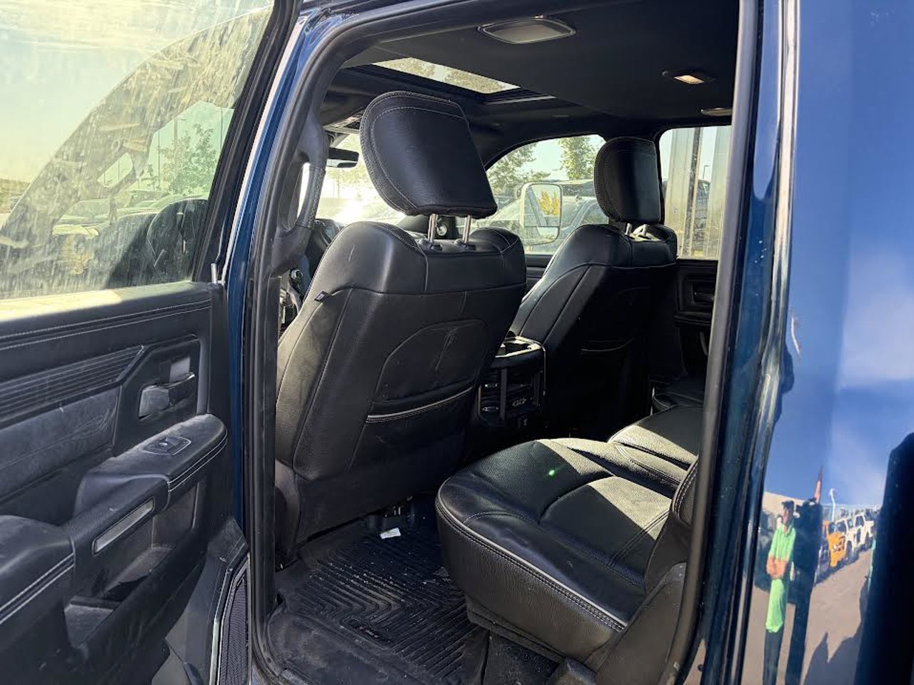 2019 Ram 2500 Limited 4x4 Crew Cab 6'4 Box Blue Sherwood Park - photo #5