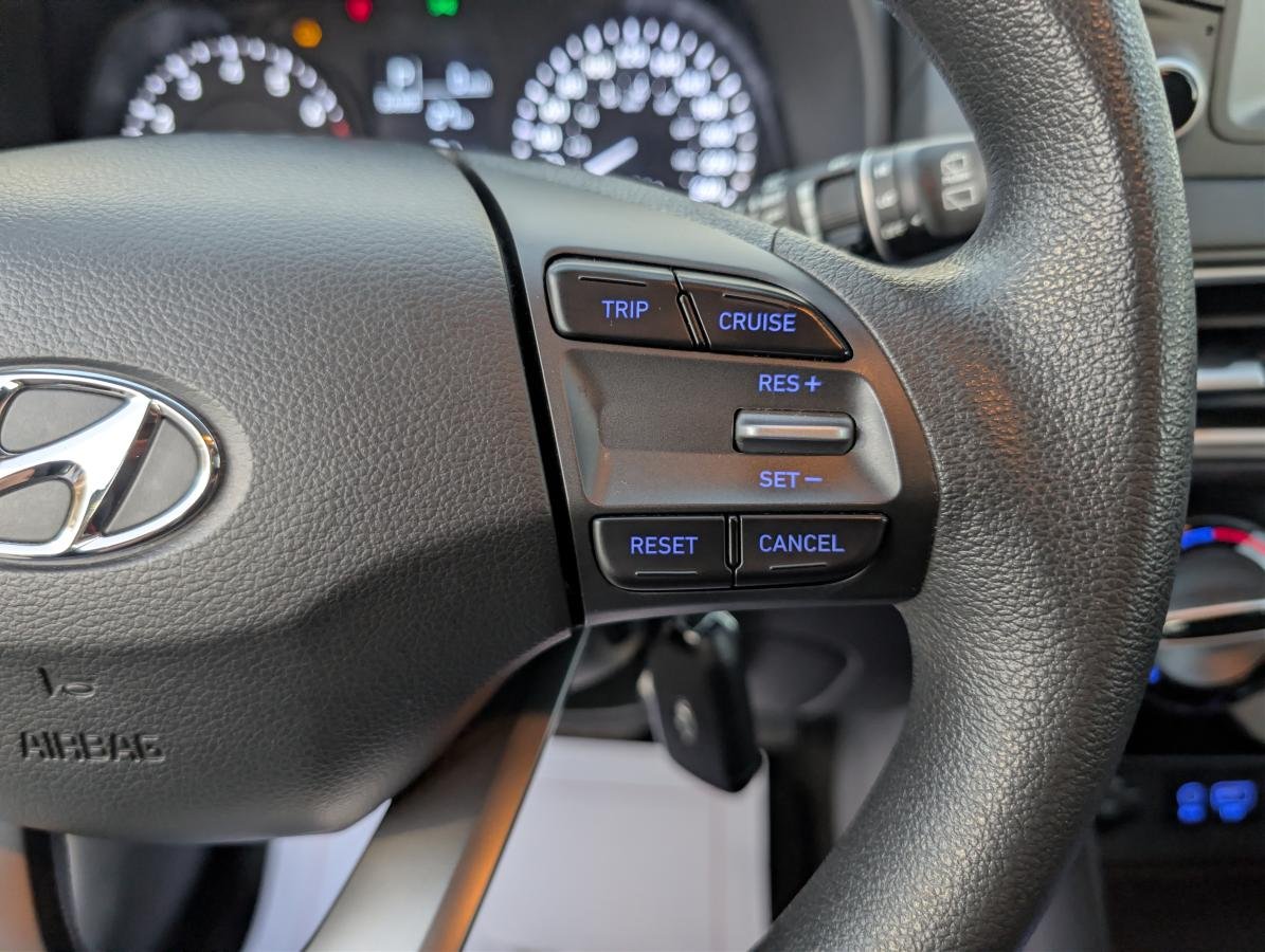 2021 Hyundai Kona Black  - photo #15