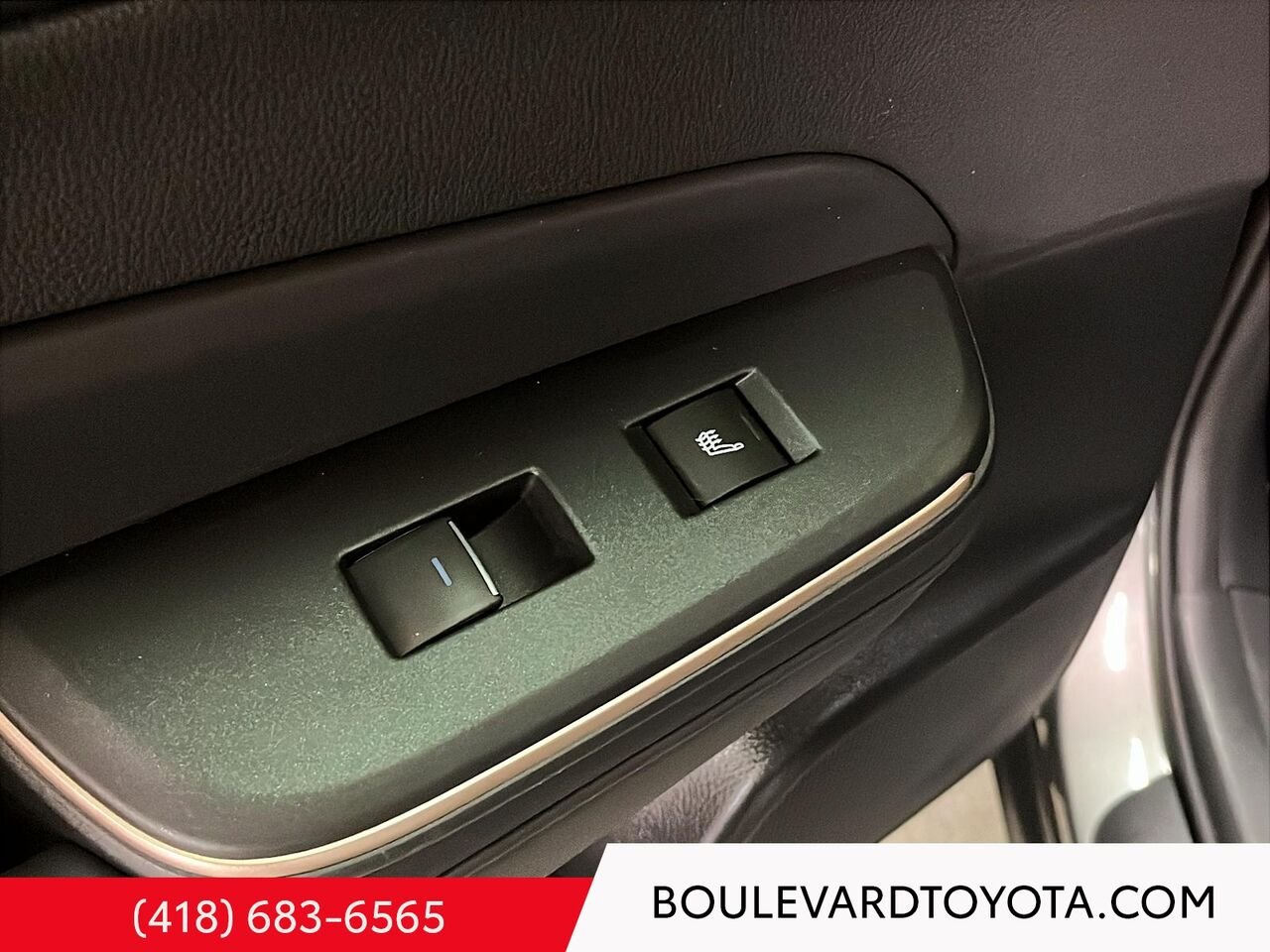 Toyota Crown 100517A-64 | PLATINUM, AWD 2023 Gris Québec - photo #21