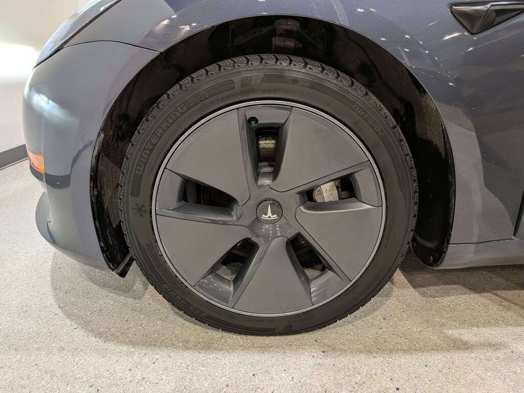 Tesla Model 3 Standard Range RWD *Ltd Avail* 2022 Gris Val-David - photo #32