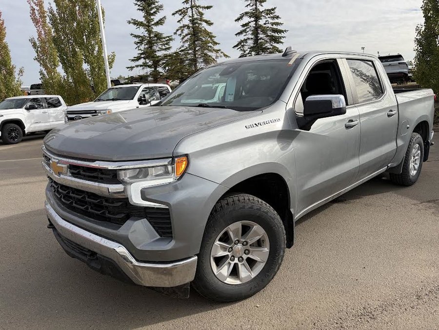 2025 Chevrolet Silverado 1500 LT 5.3L | Heated Steering Wheel Grey