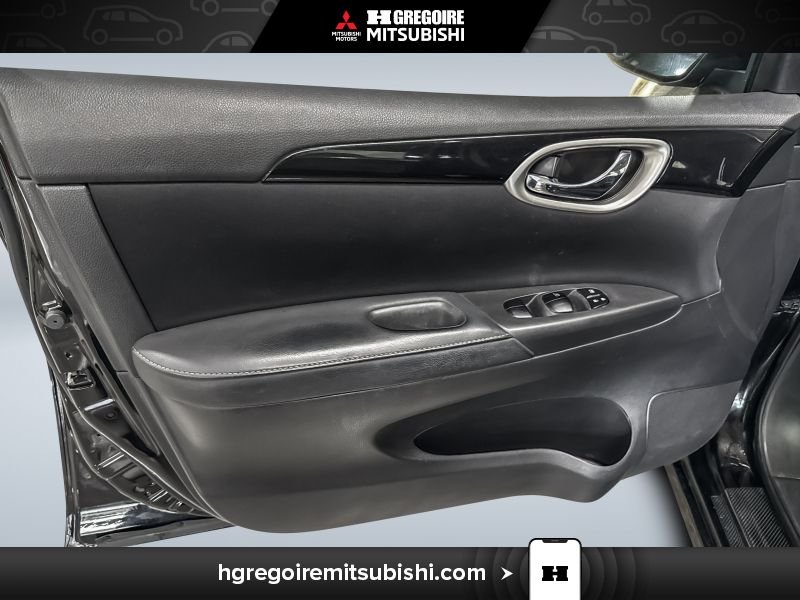 2018 Nissan Sentra Black Blainville - photo #12