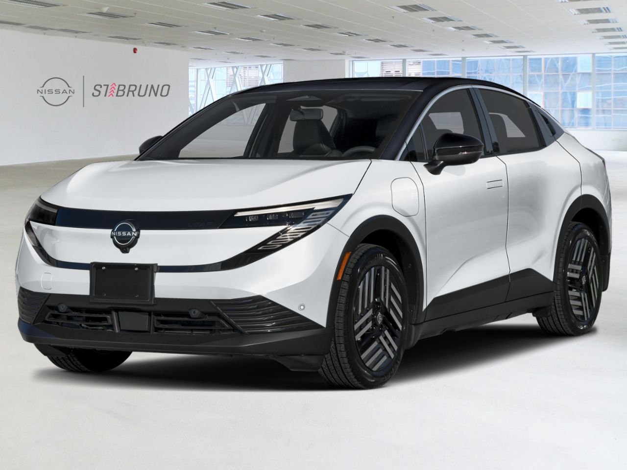 2026 Nissan LEAF Everest White Pearl Tricoat/Black Saint-Basile-le-Grand - photo #0