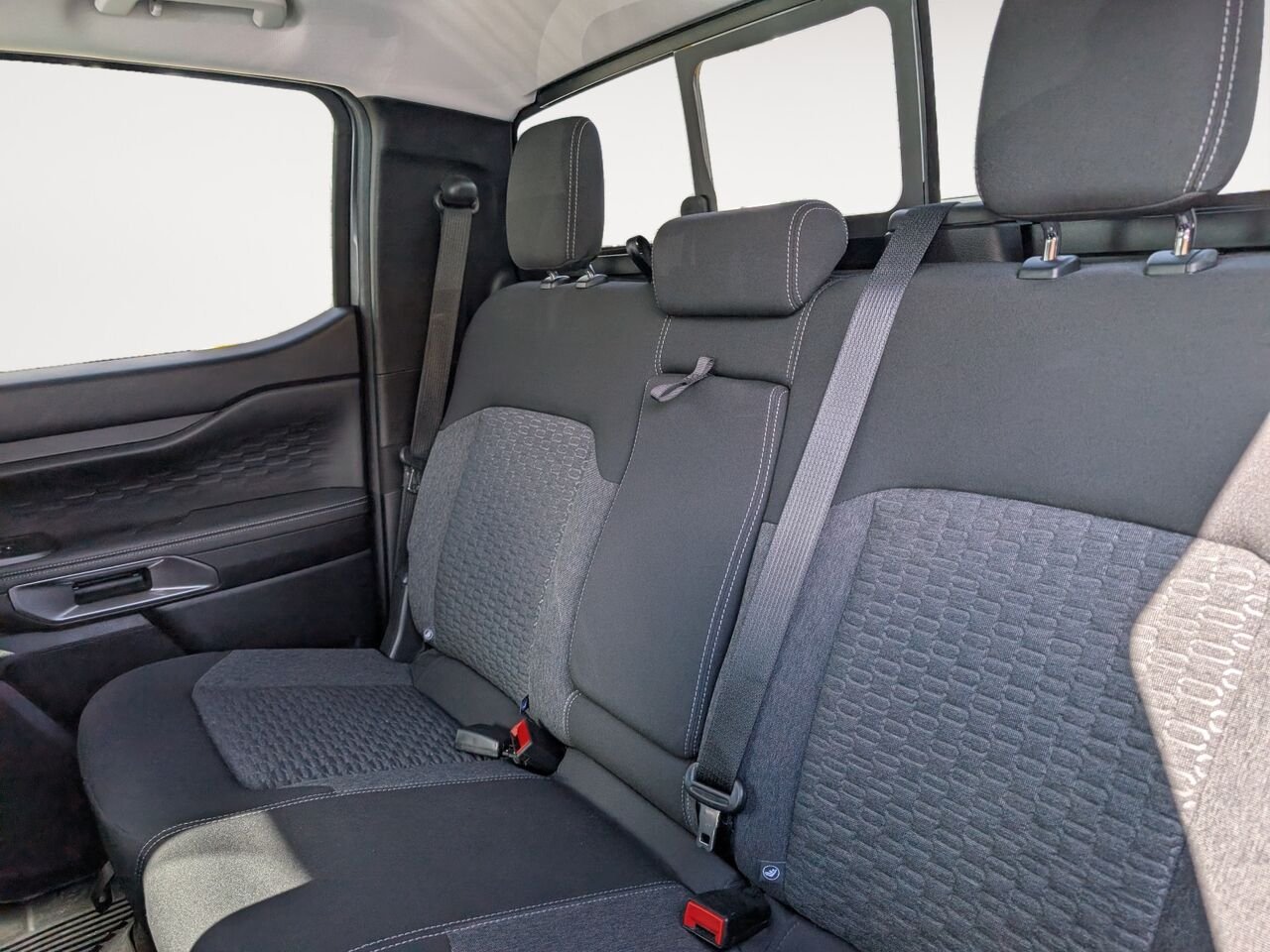 Ford Ranger XLT/SIÈGES CHAUFFANTS/AC BIZONE/CAMÉRA DE RECUL/BLUETOOTH 2024 Gris Sherbrooke - photo #7