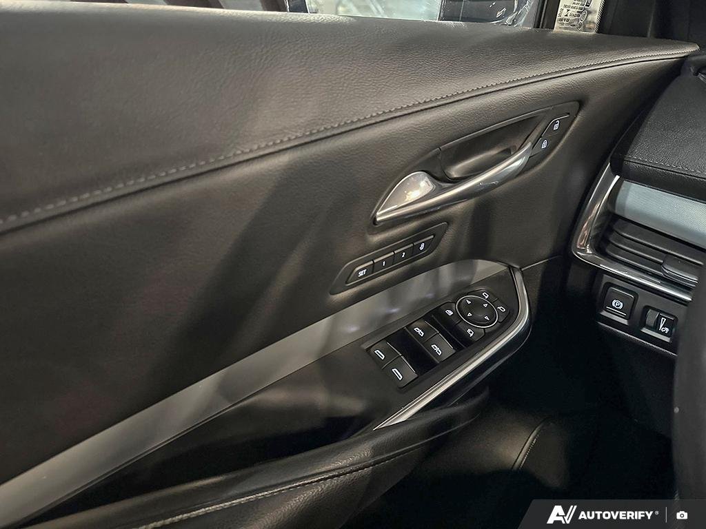 2021 Cadillac XT4 2601963A | AWD Premium Luxury, beautiful blue caddy! Blue Edmonton - photo #15