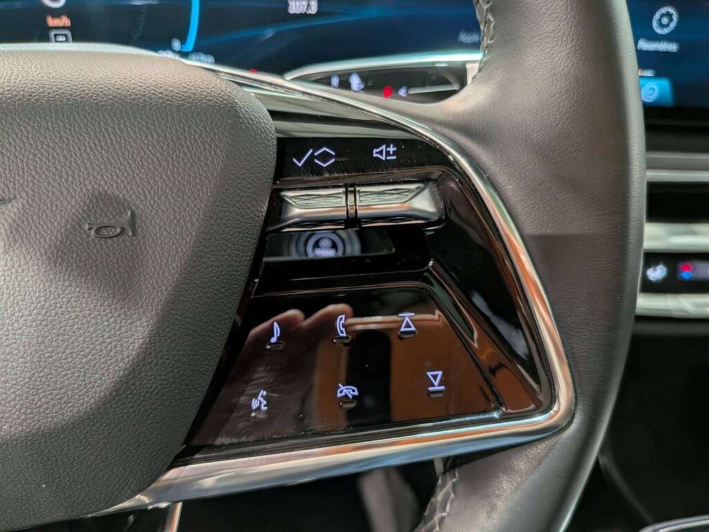 Cadillac LYRIQ 4dr Tech w/1SA 2024 Gris Val-David - photo #16