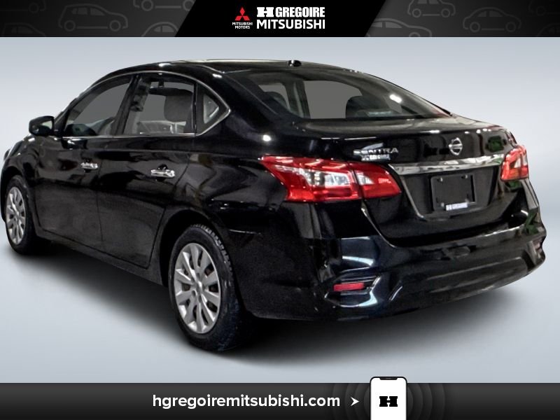 2018 Nissan Sentra Black Blainville - photo #5