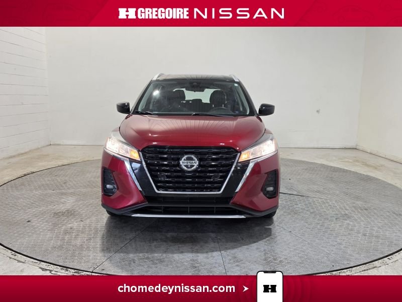 2021 Nissan Kicks Red Laval - photo #2