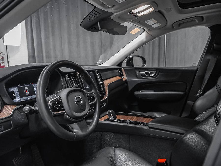 2023 Volvo XC60 B6 PLUS DARK CLIMAT Grey