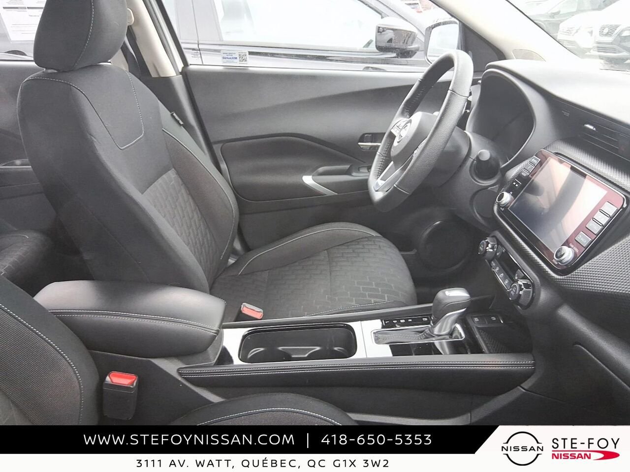 Nissan Kicks SV TA 2023 Blanc Ste-Foy - photo #2
