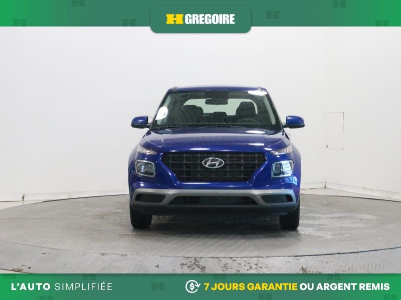 2020 Hyundai Venue Blue Blainville - photo #2