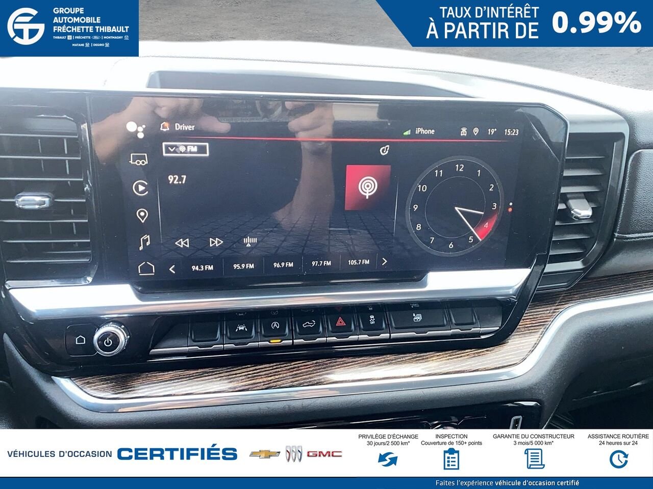 GMC SIERRA 150 AT4 cabine multiplace 4RM 157 po 2024 Blanc Montmagny - photo #15