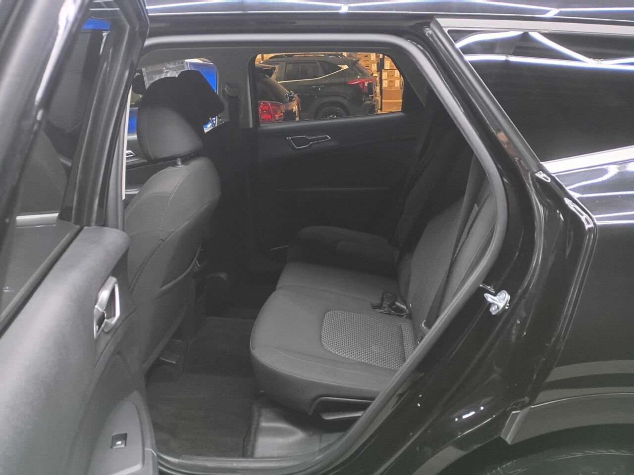 2023 Kia Sportage Black Blainville - photo #15