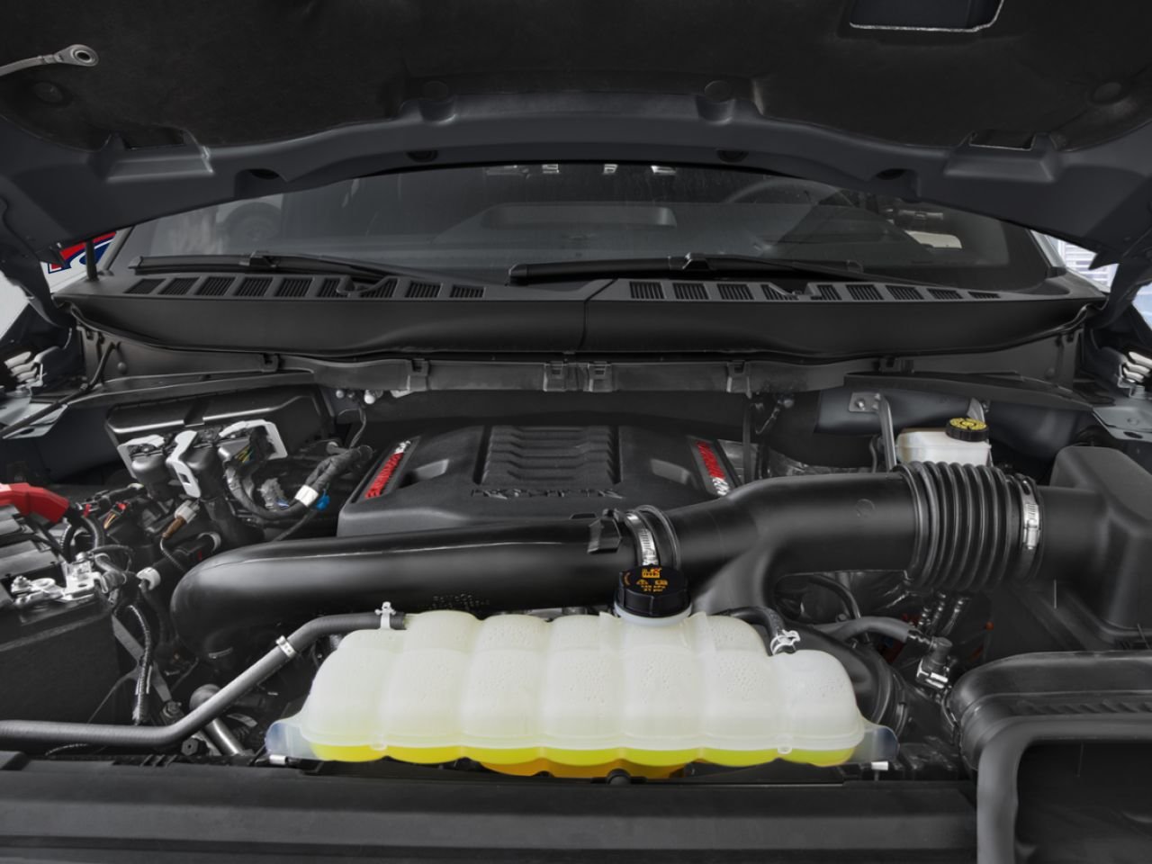 2025 Ford F-150 Oxford White La Sarre - photo #8