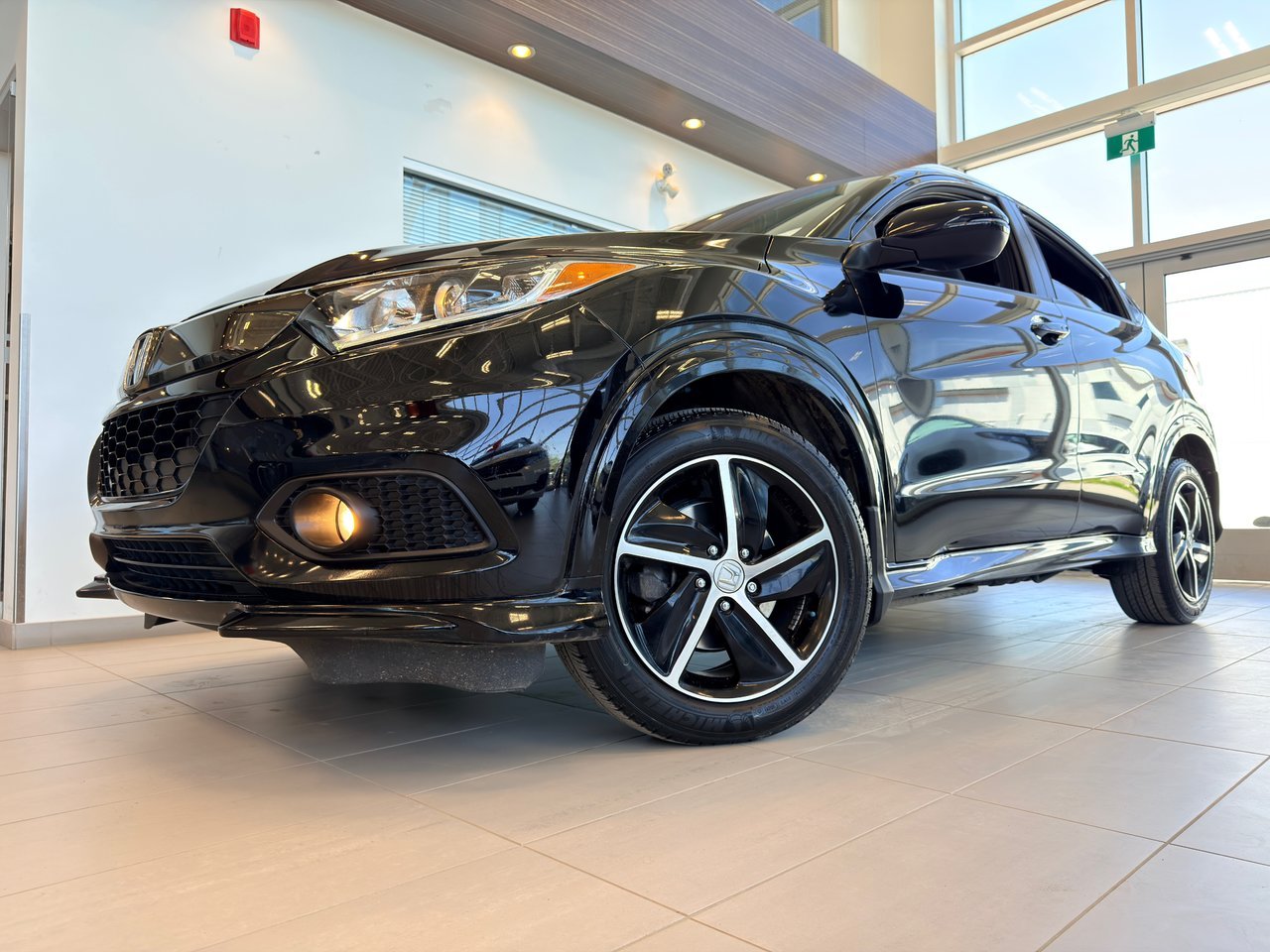 2021 Honda HR-V Black Notre-Dame-des-Prairies - photo #1