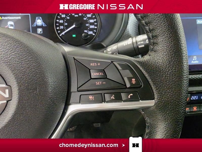 Nissan Kicks 2024 Gris Blainville - photo #19