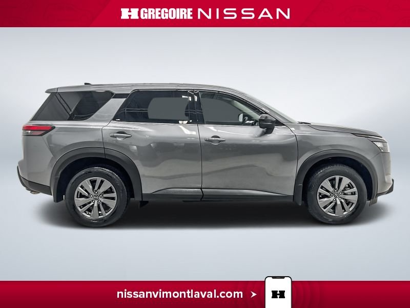 Nissan Pathfinder 2024 Gris Laval - photo #10