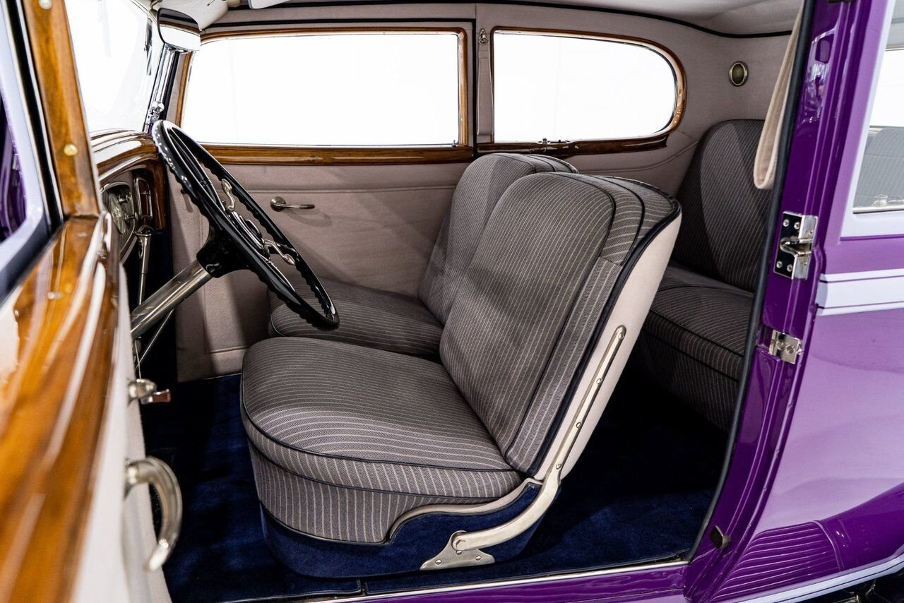 Lincoln KB Victoria Coupe One Of 18 Built, And The Only Known Surviving **PRICE IN USD** 1933 mauve Montréal - photo #67