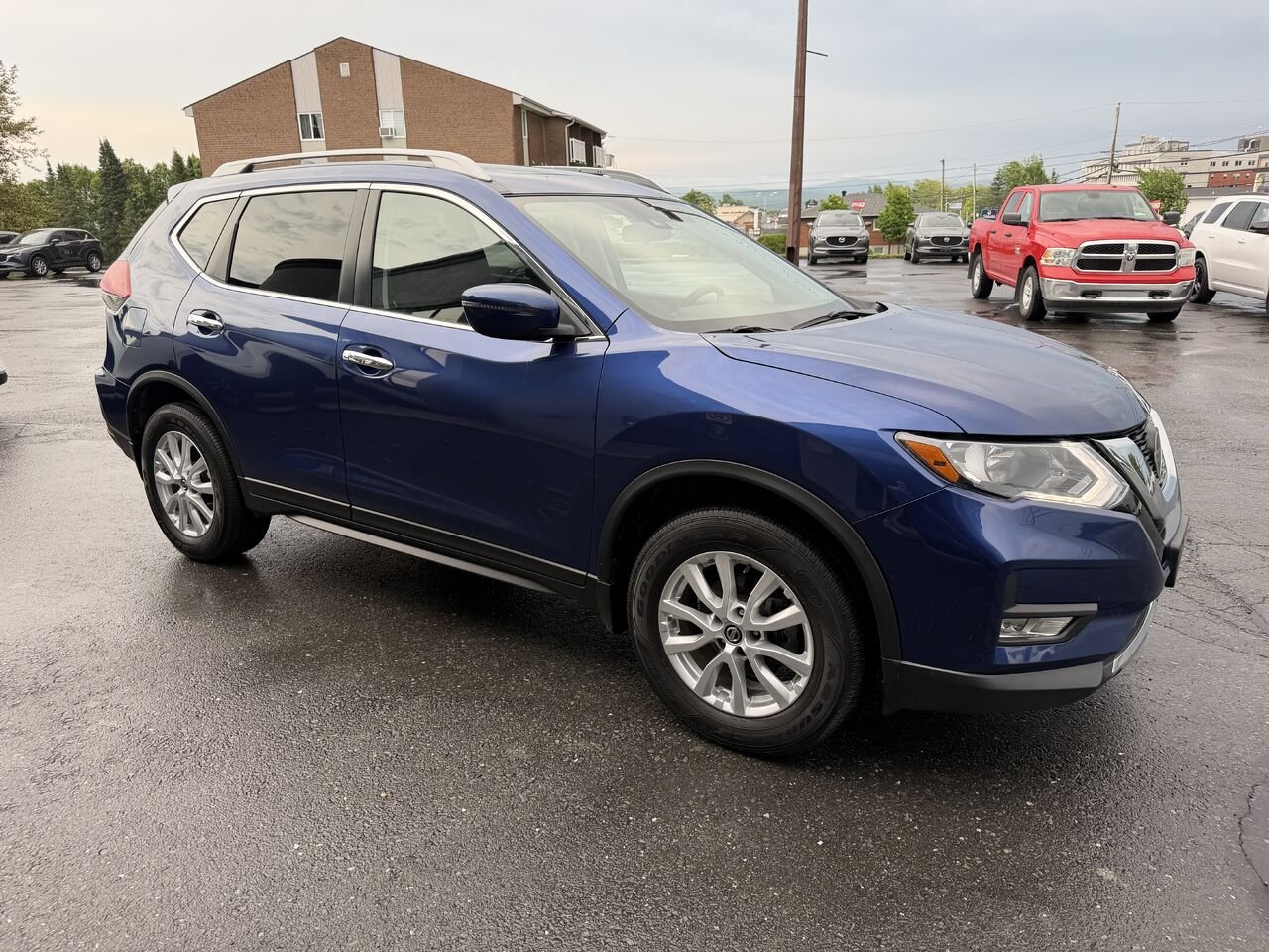 2019 Nissan Rogue Blue Nantes - photo #6