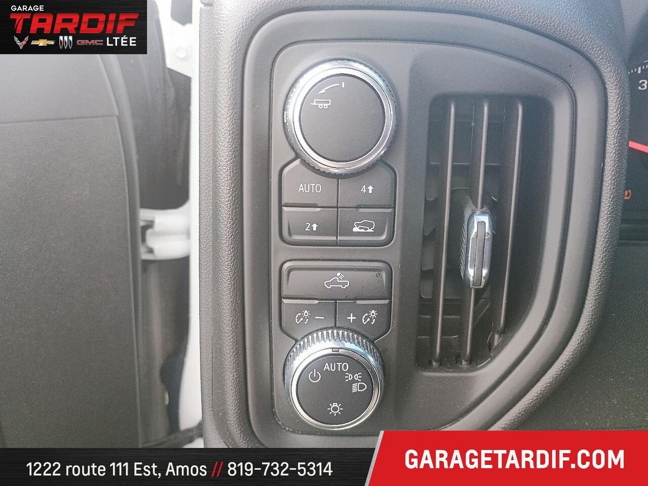 GMC SIERRA 1500 4WD CREW CAB PICKUP 46790A 2022 Blanc Amos - photo #16