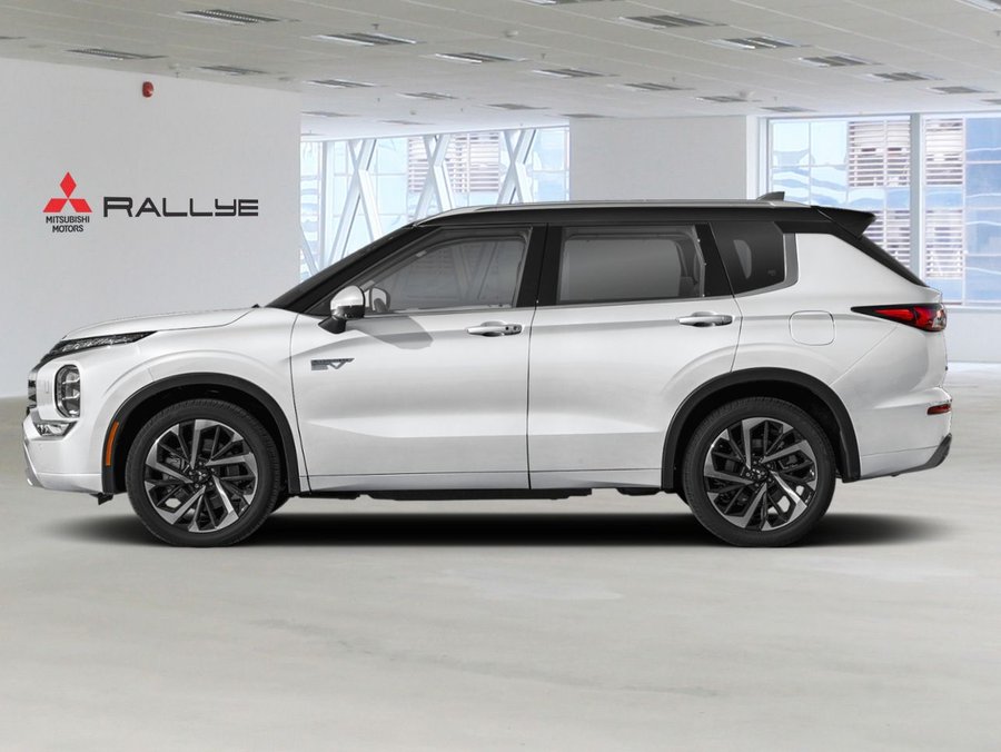 2026 MITSUBISHI Outlander Plug-In Hybrid GT White Diamond/Black Roof