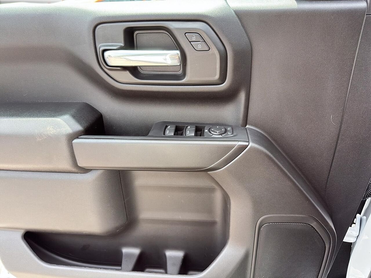 GMC Sierra 1500 Pro cabine multiplace 4RM 157 po 2026 Blanc Saint-Hyacinthe - photo #9