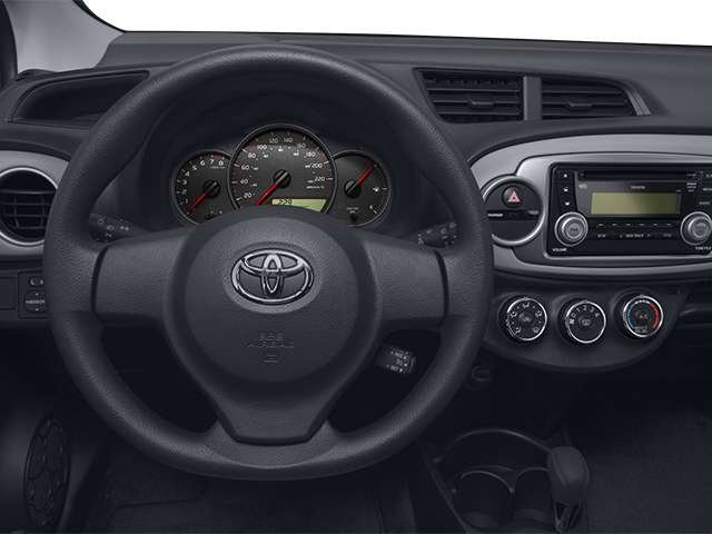 2014 Toyota Yaris 2014 Grey
