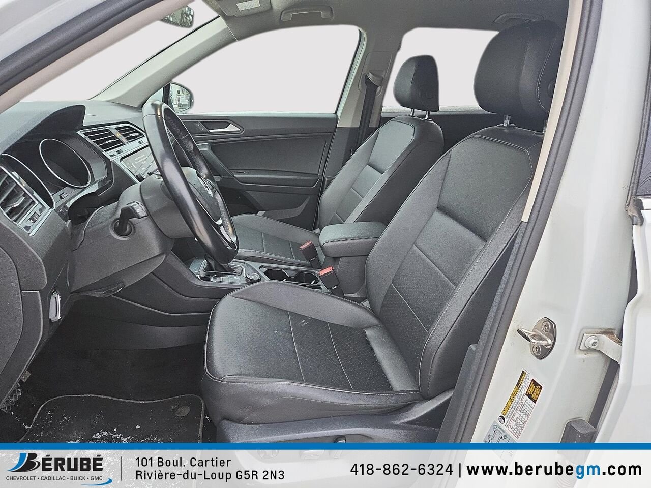 2019 Volkswagen TIGUAN Confort Line White Rivière-du-Loup - photo #6