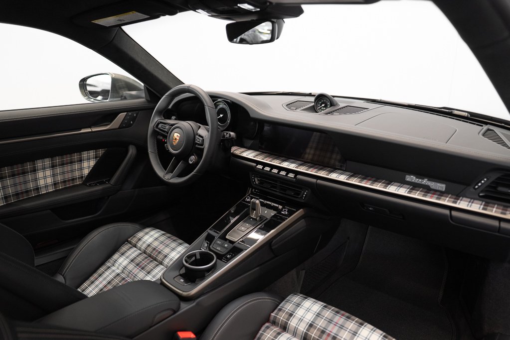 2025 Porsche 911 Turbo 50 Years Coupe Green Kirkland - photo #28