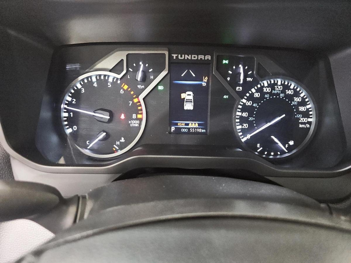 Toyota Tundra 33351B | SR Double Cab 4x4 2022 Noir Val-d'Or - photo #13