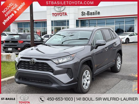 TOYOTA RAV4 LE AWD 2024 Gris
