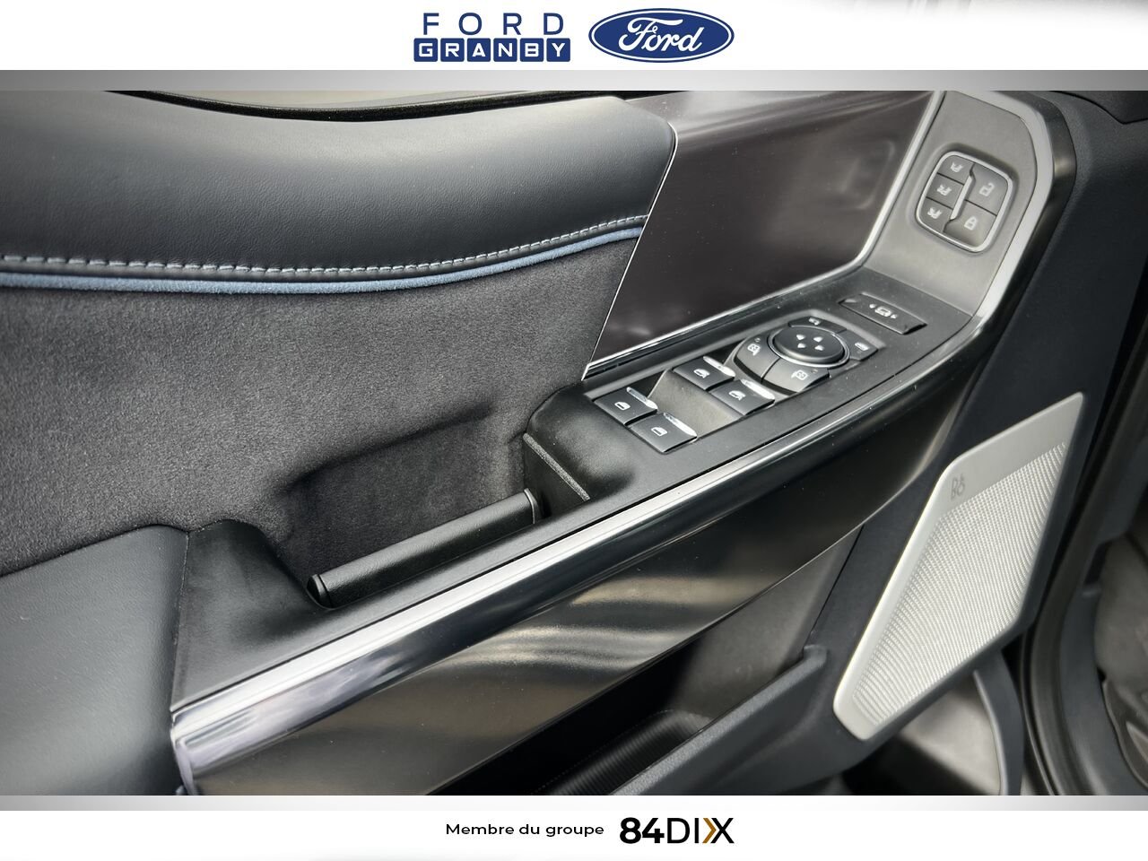 Ford SUPER DUTY F-250 SRW 2026 Gris Granby - photo #16